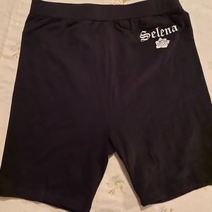Plus Size Selena Shorts from Forever 21
